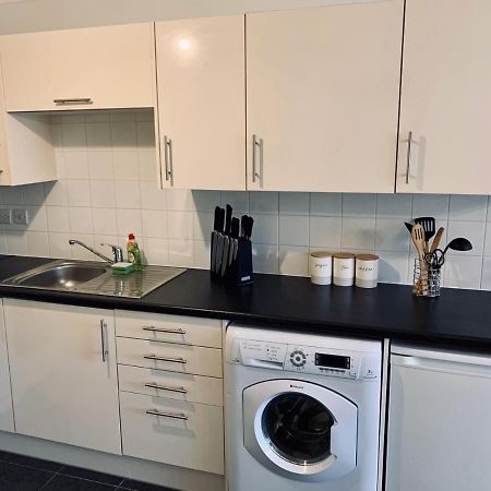 Koala & Tree - Renovated 2 Bed Apartment In City Centre - Short Lets & Serviced Accommodation Cambridge Kültér fotó