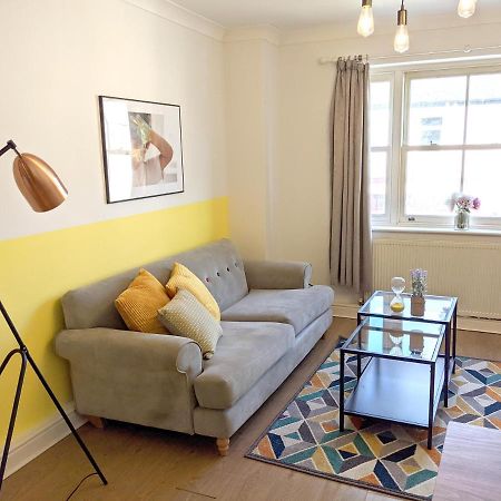 Koala & Tree - Renovated 2 Bed Apartment In City Centre - Short Lets & Serviced Accommodation Cambridge Kültér fotó