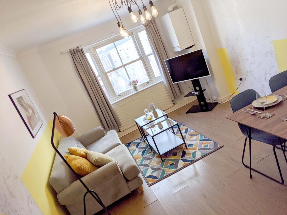 Koala & Tree - Renovated 2 Bed Apartment In City Centre - Short Lets & Serviced Accommodation Cambridge Kültér fotó