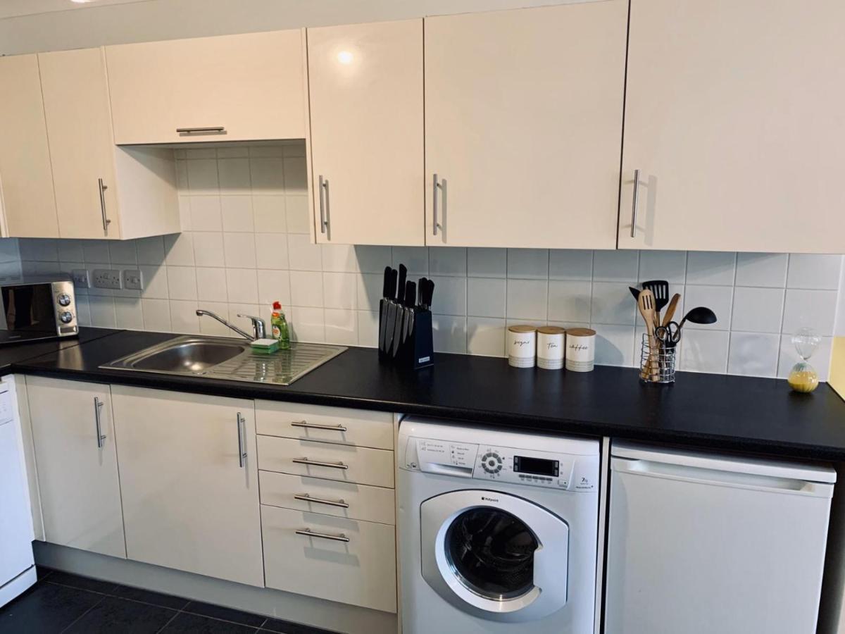 Koala & Tree - Renovated 2 Bed Apartment In City Centre - Short Lets & Serviced Accommodation Cambridge Kültér fotó